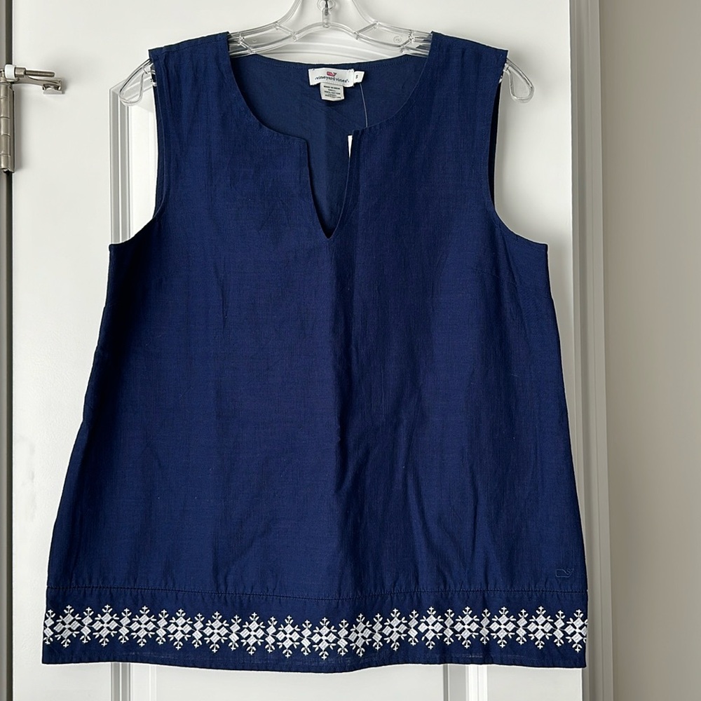 Women’s Vineyard Vines Top